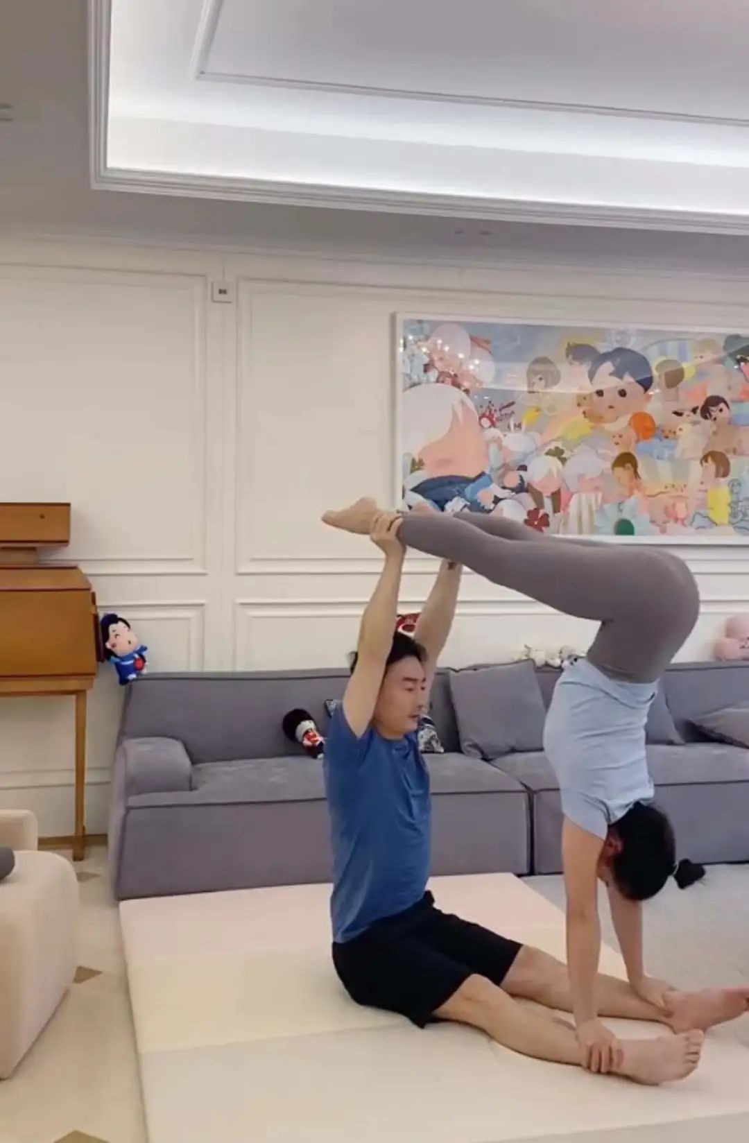 连续携手lululemon,这一次何姿和你一起“愉加”