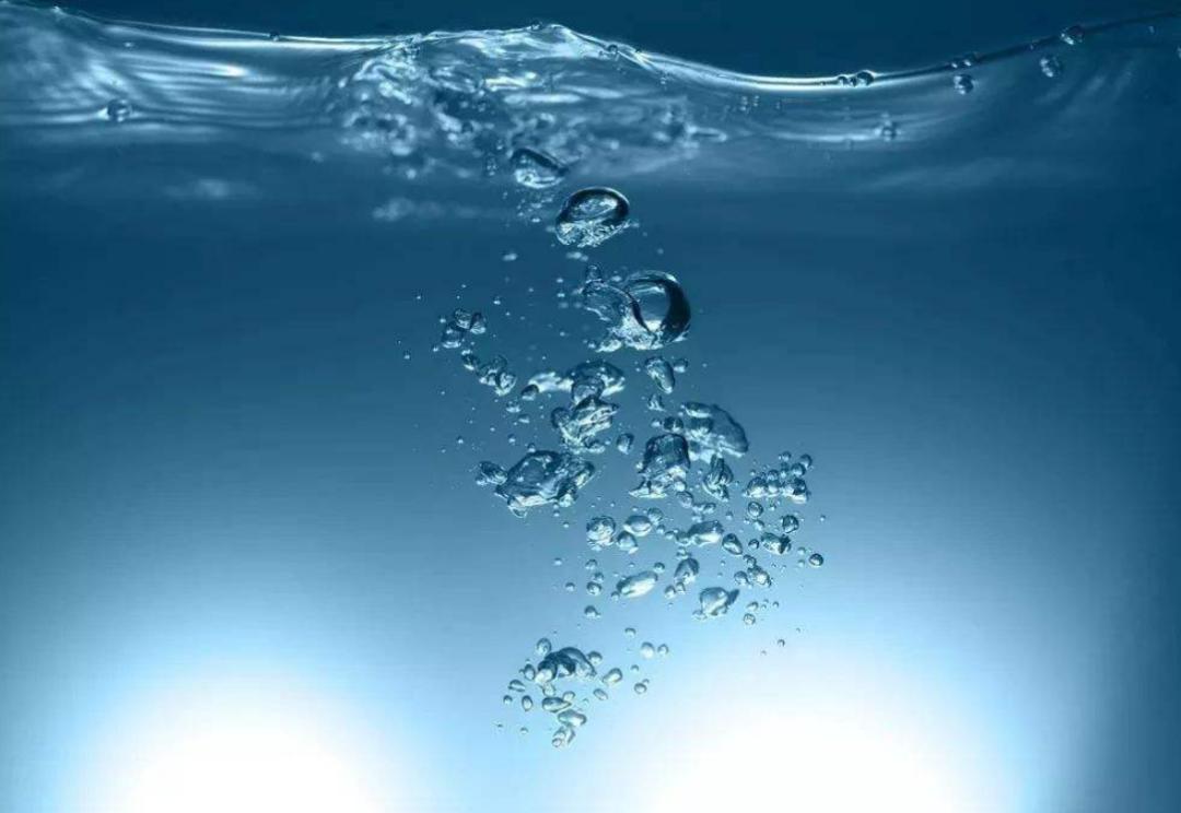 太阳系中只有水球的星球,太阳系中存在液体的星球