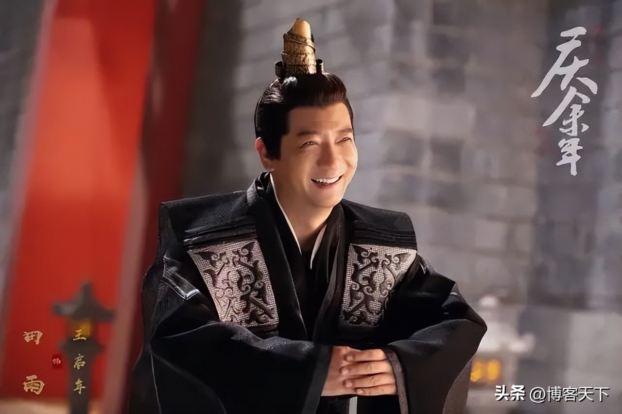 他火了之后就抛弃赵丽颖,王启年年轻的时候