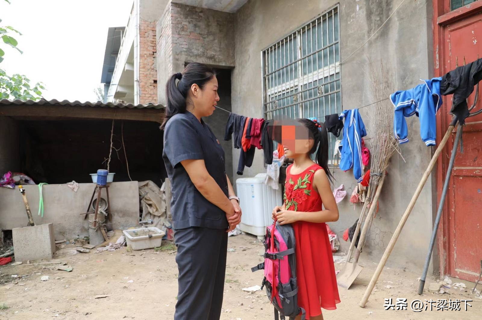 汴梁关注｜“法官阿姨给我送来了新书包”