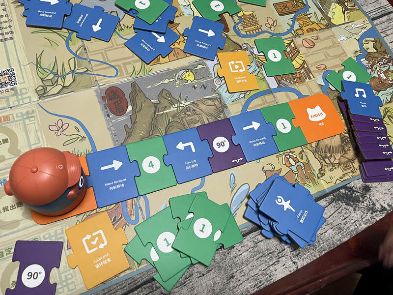 拼读编程机器人,给孩子学习的好礼物