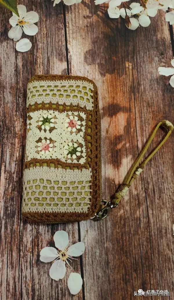 经典时尚的小包编织,横款小包编织教程简单一点