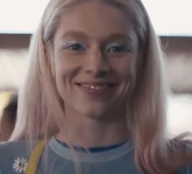 有哪些氛围感十足的美甲款式,亢奋欧美风美甲