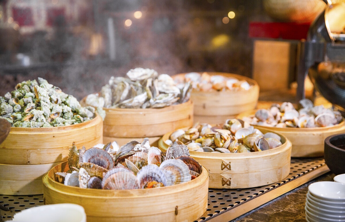 沿海哪里吃海鲜最好吃,中国第一滩海鲜美食推荐