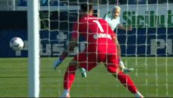 哲科梅开二度,哲科攻破拜仁球门