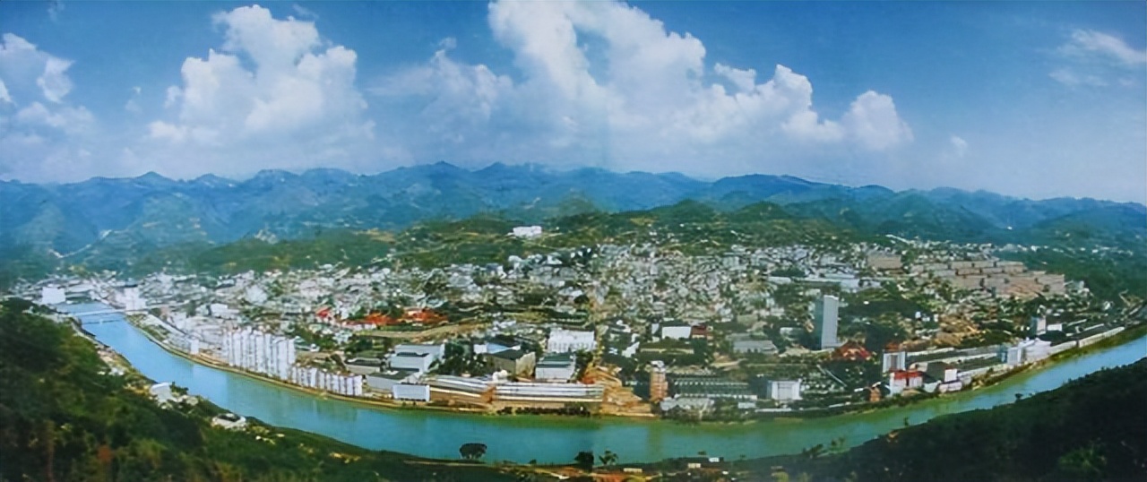 茅台镇酱酒为啥便宜,茅台镇比较靠谱的酱酒有哪些