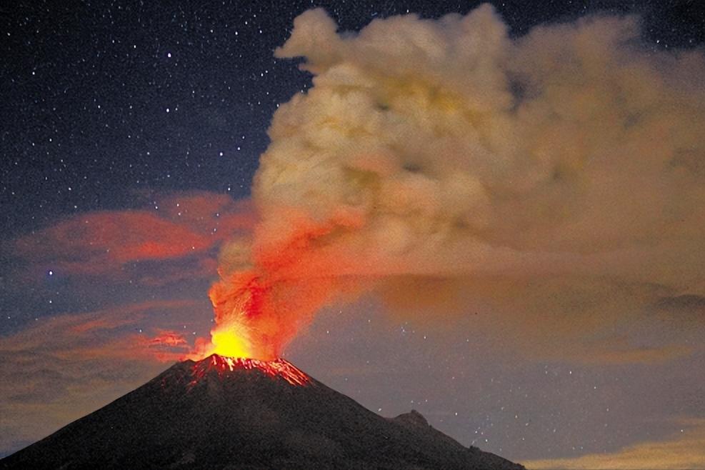 飞机上医生会诊,飞机上看病的专家