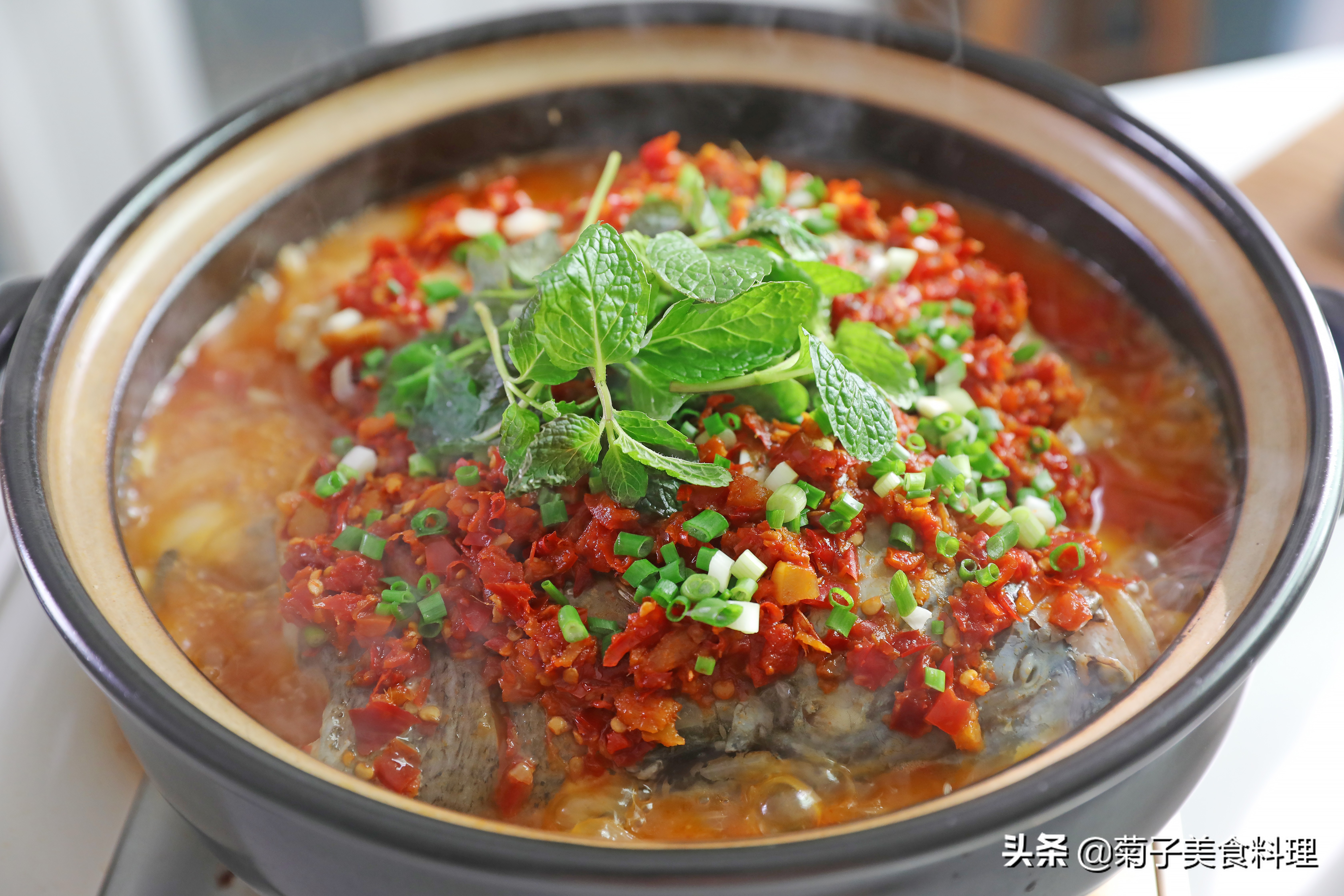 除夕年夜饭10道吉祥菜要端上桌,年夜饭必备的二十道菜五福临门