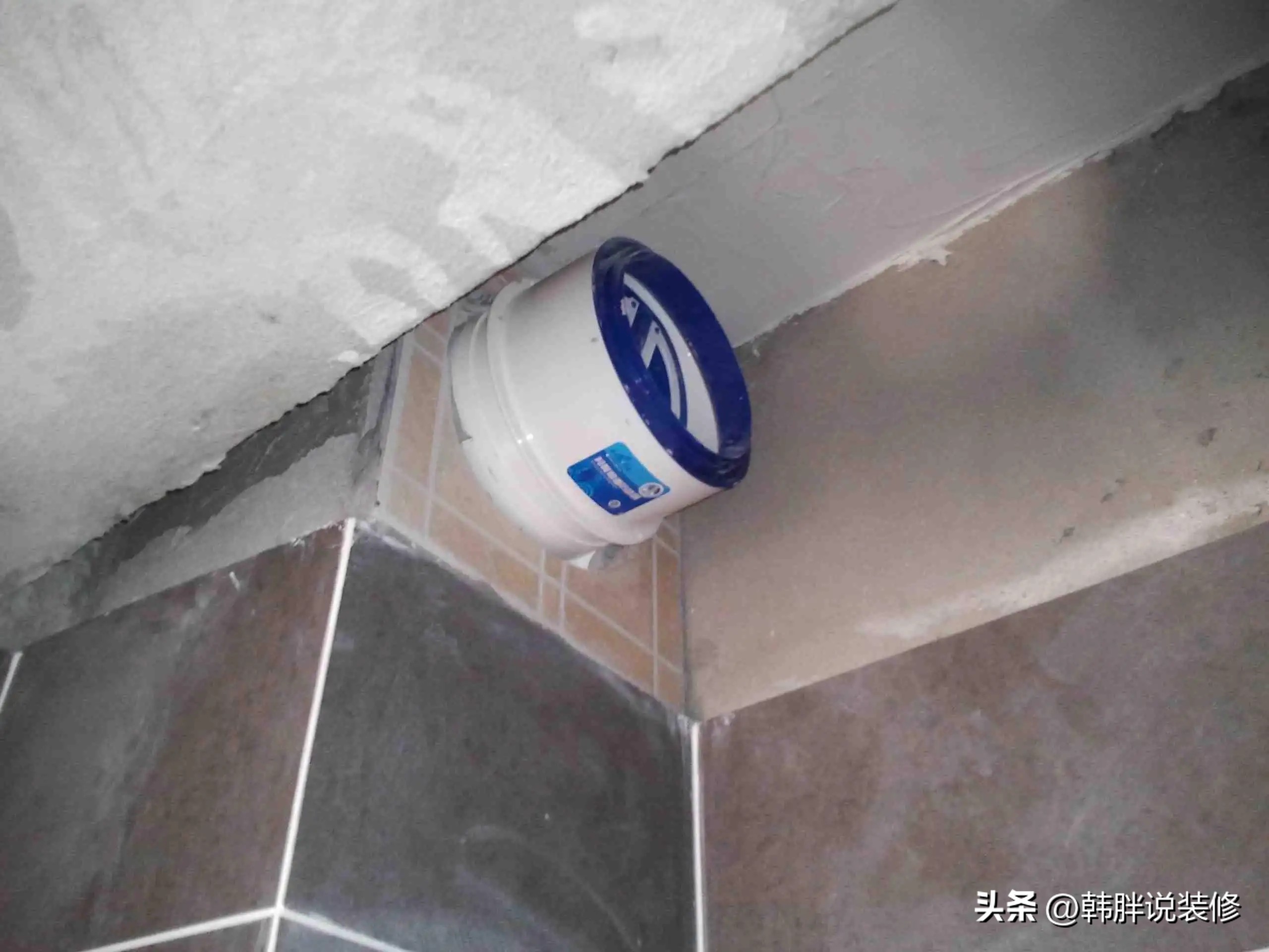 公共烟道油烟倒灌如何彻底解决,楼上烟道油烟倒灌到楼下