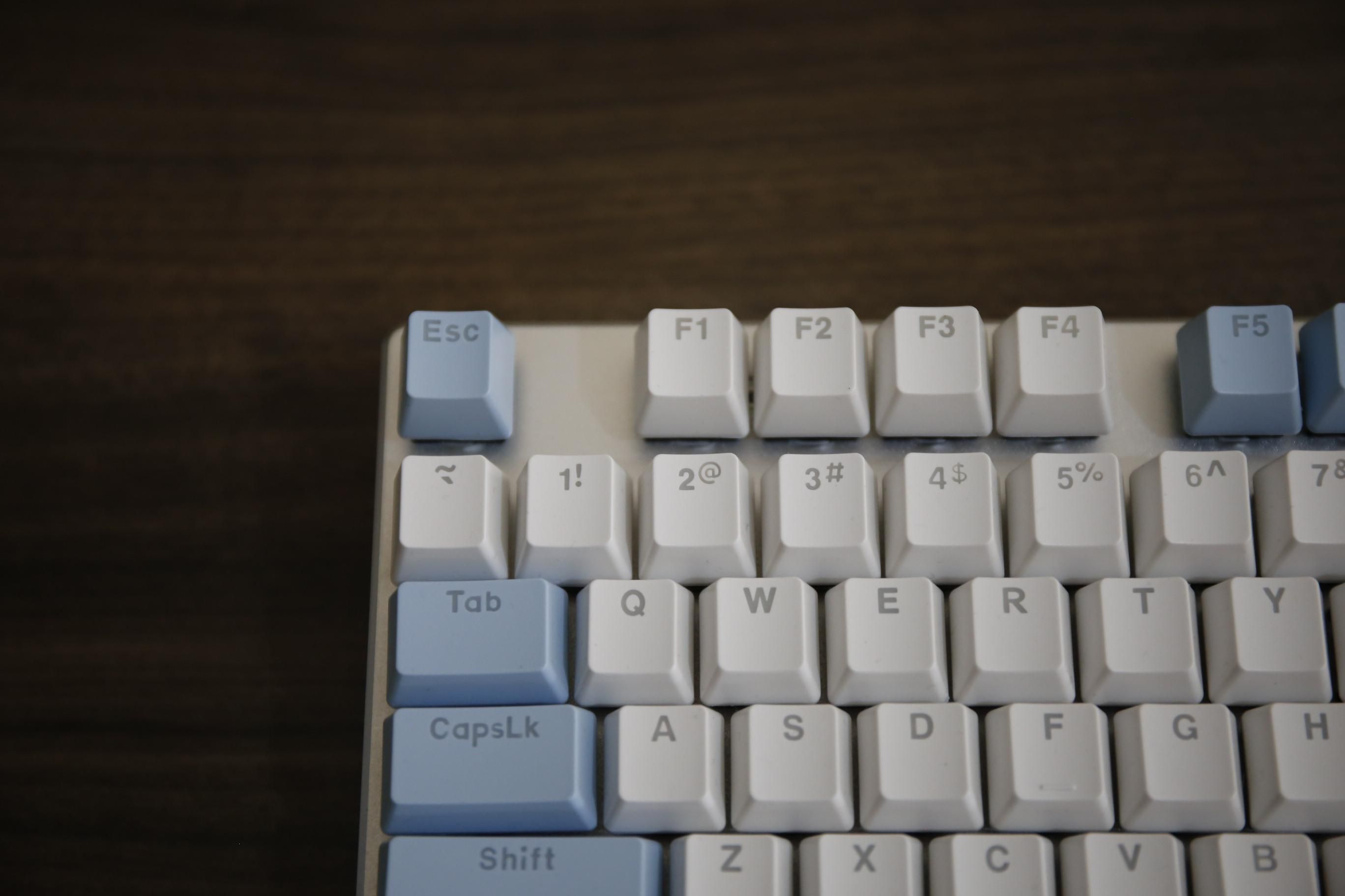 达尔优机械键盘ek815推荐,达尔优ek815青轴键盘测评