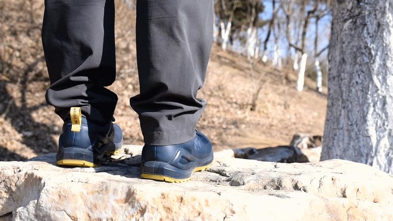 秋冬户外防水防滑软底徒步鞋,全防水全透气徒步鞋