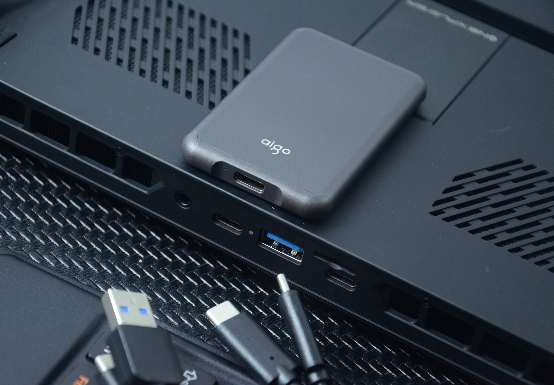 aigo移动固态硬盘测评,aigo固态硬盘s7pro