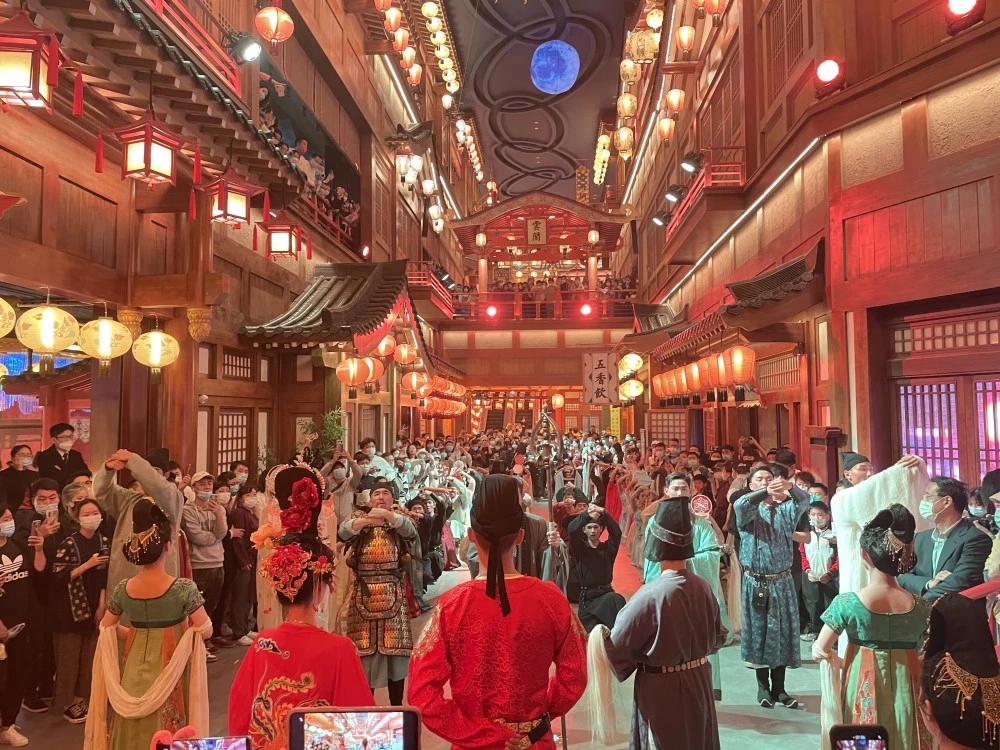 长安十二时辰有电影版的吗,长安十二时辰为什么不拍成电影