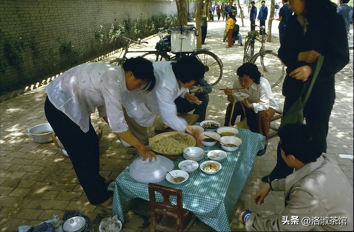 32张老照片惊艳了历史,西安80年代老照片