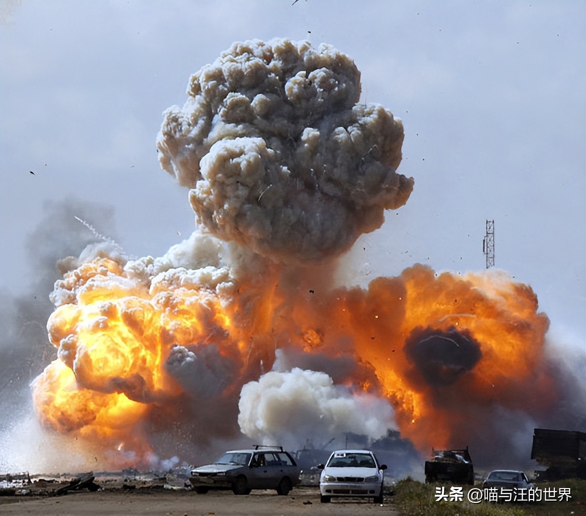 外科手术打击！3艘航母11分钟打完，这场战争给全世界上了一课