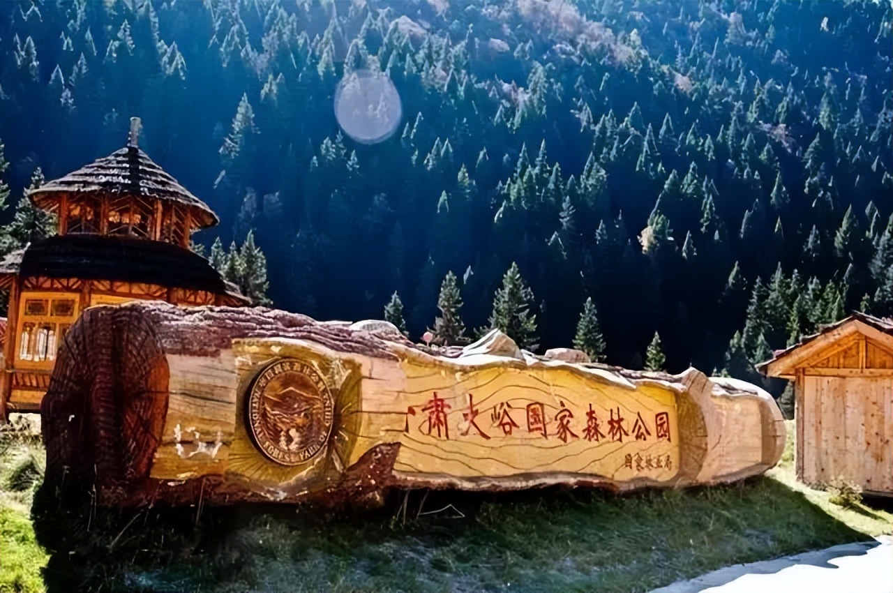 去甘肃旅游最值得去的十大景点 (甘肃16个最值得去的旅游景点)