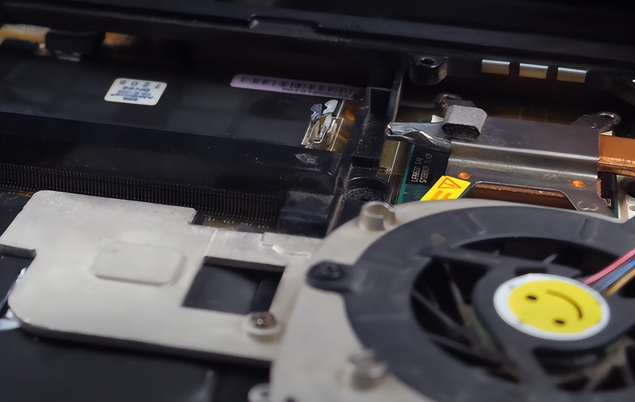 电脑卡住了文件没保存怎么办,电脑卡死文件没保存怎么挽救