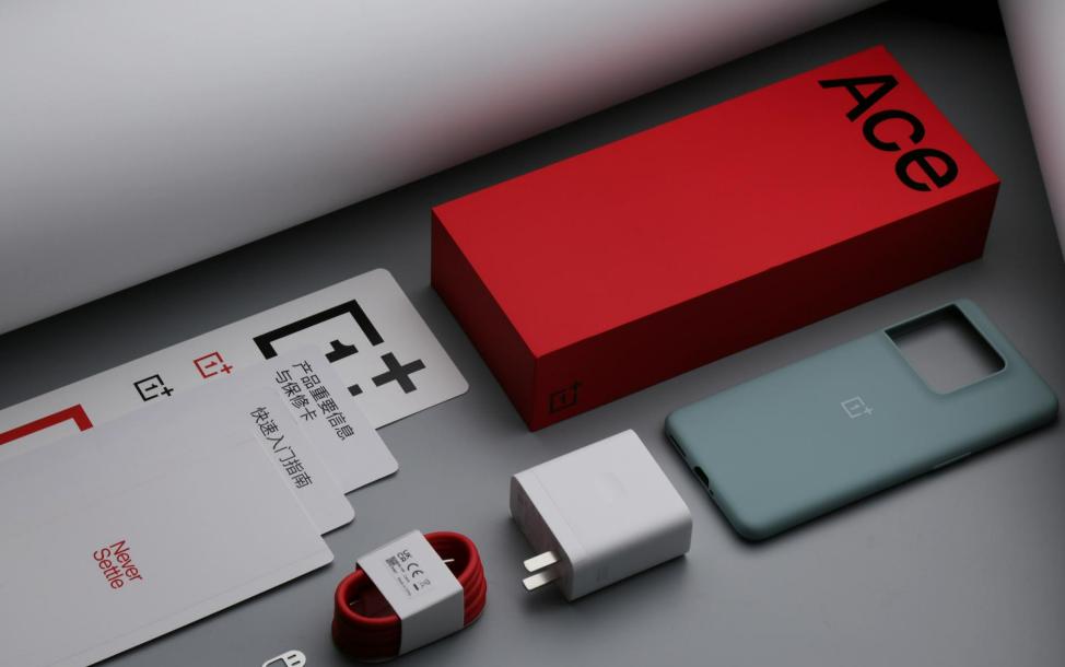 2022年1500元买旧旗舰还是新机,2019降价至千元的旗舰机