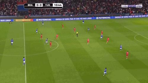 足球比赛内马尔vs梅西,西班牙vs巴西友谊赛内马尔