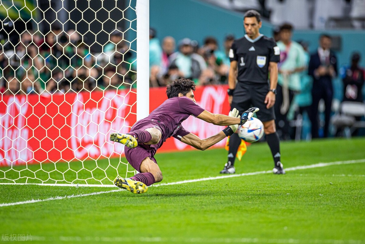 西班牙0-3摩洛哥犯规,西班牙0-3摩洛哥比赛回放