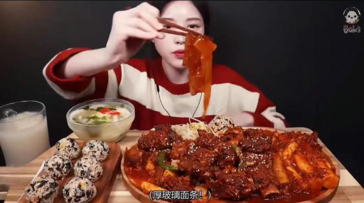 韩娱没救了！韩星、韩团、韩国网红纷纷暴露本性，还在拼命买热搜