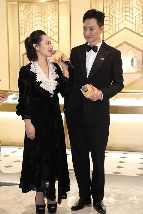 刘璇什么时候退役的 (体操冠军刘璇夺冠的艰难过程)