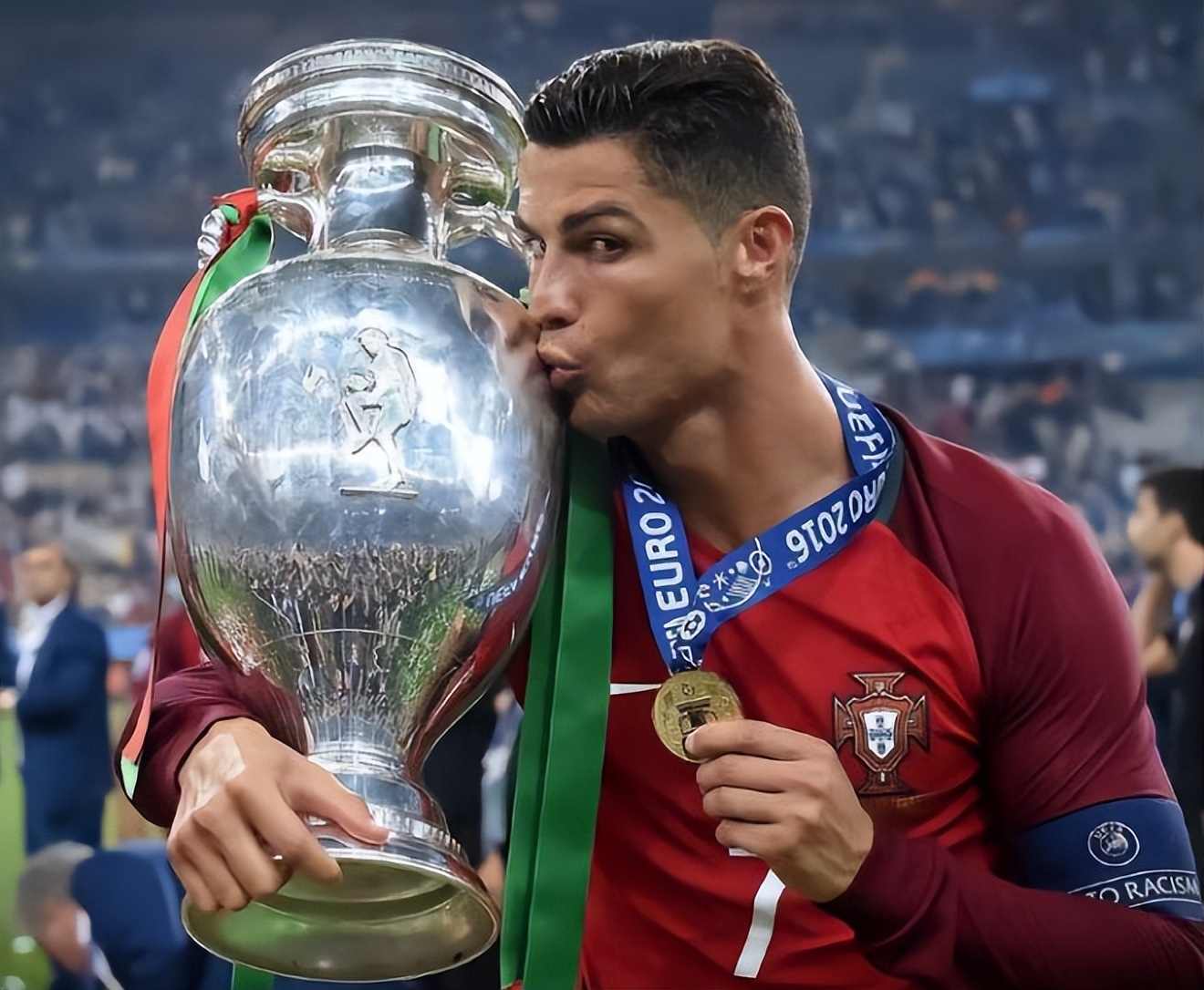 单场10抢断惊爆眼球,单场抢断十次