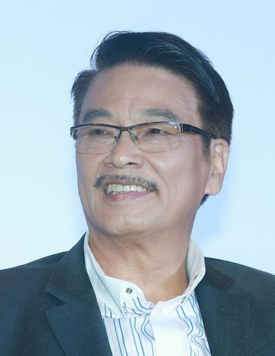 周星驰*用御**搭档、港式无厘头喜剧人物吴孟达，被誉为香港黄金配角