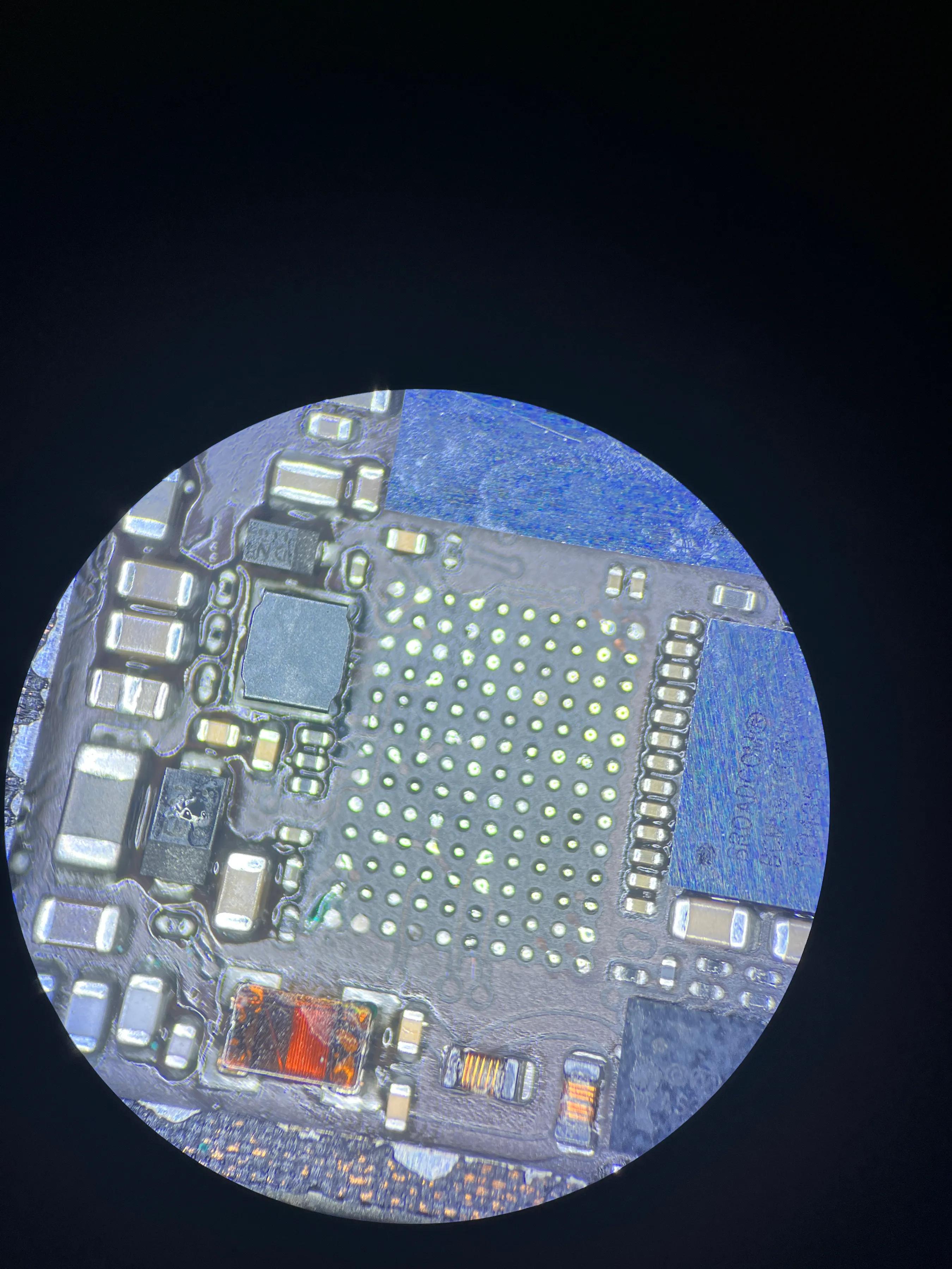 6p触摸失灵花屏,苹果6p屏幕花屏怎么修