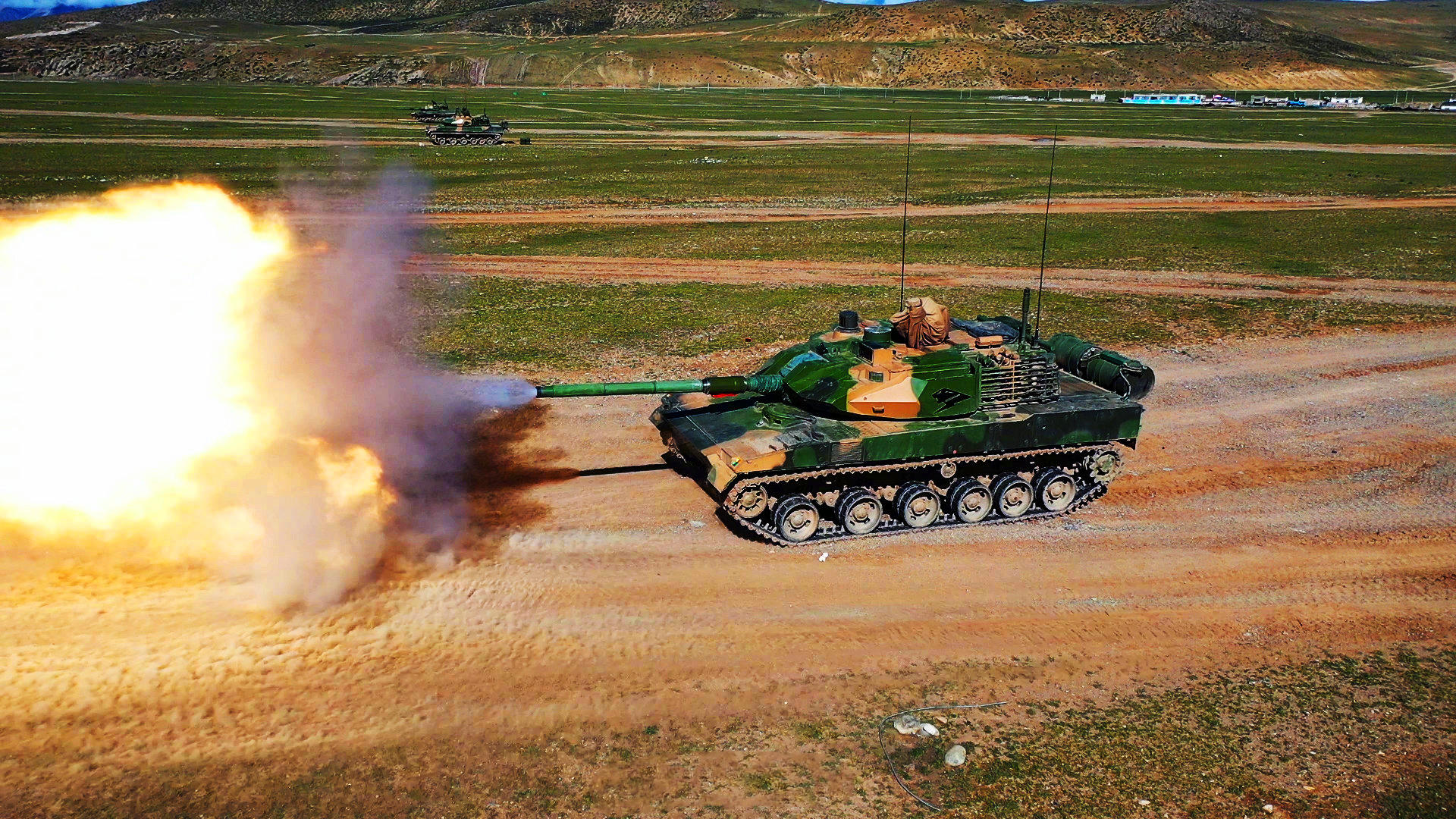 中国最新坦克和美国最新坦克对比,俄制坦克和中国坦克