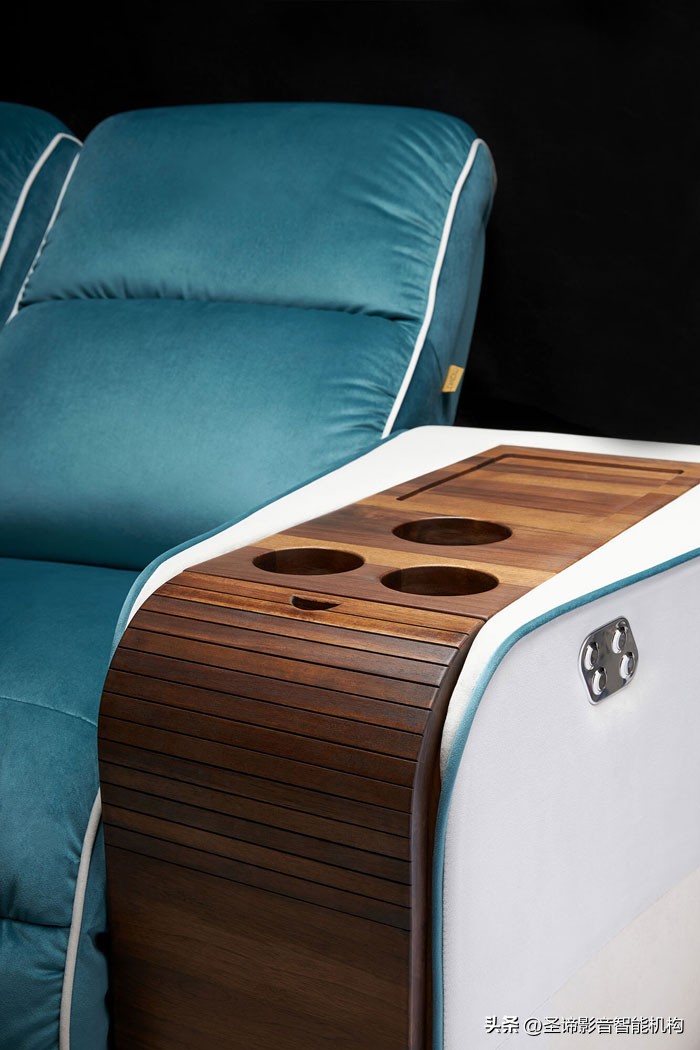 从迈巴赫到宝马,从迈巴赫坐到劳斯莱斯