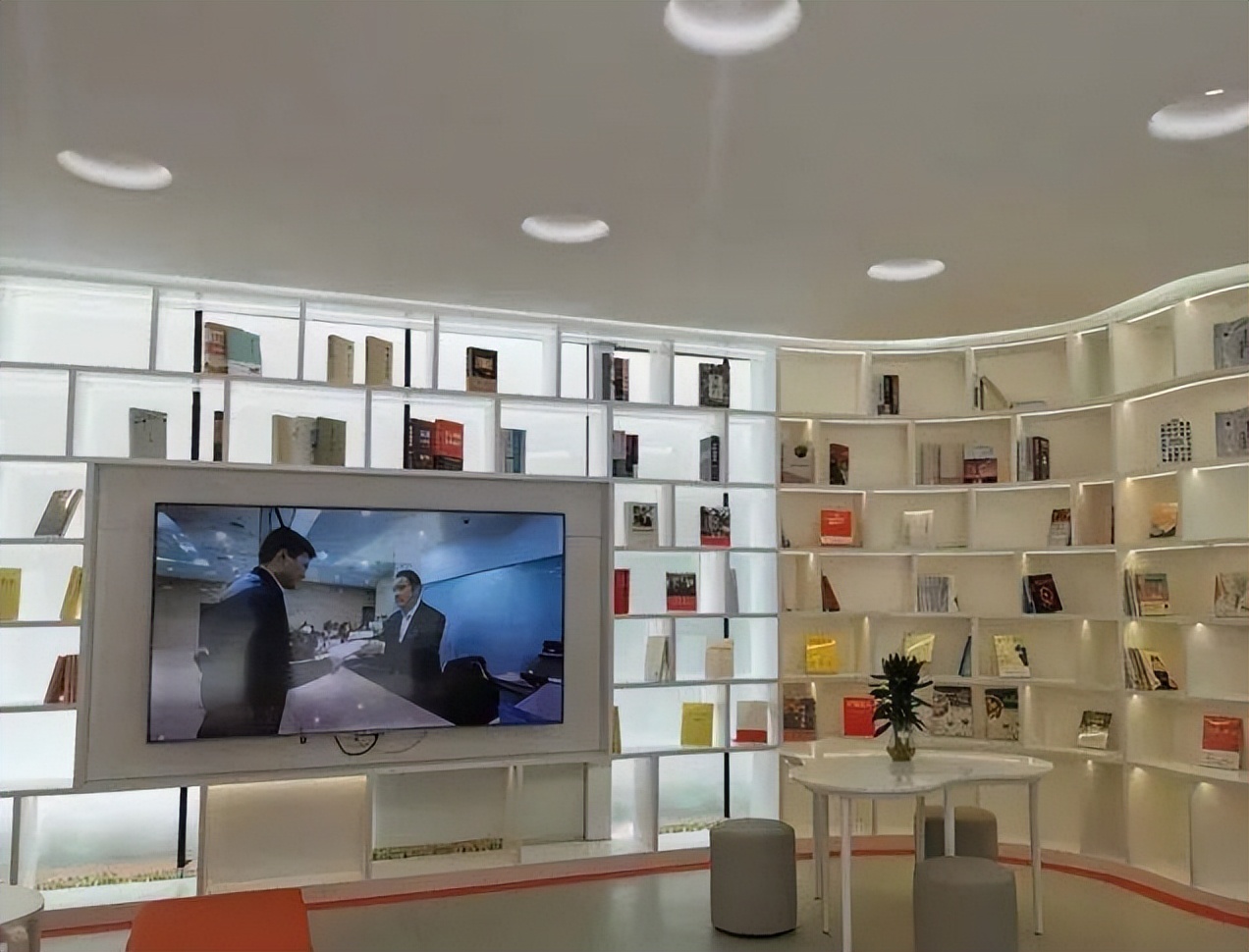 社区型购物中心如何发展,社区型商业综合体值得做吗