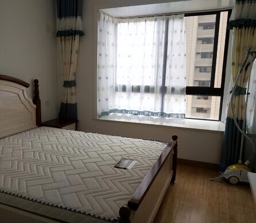 怀孕婆婆家装修房子,怀孕了婆婆在家装修房子