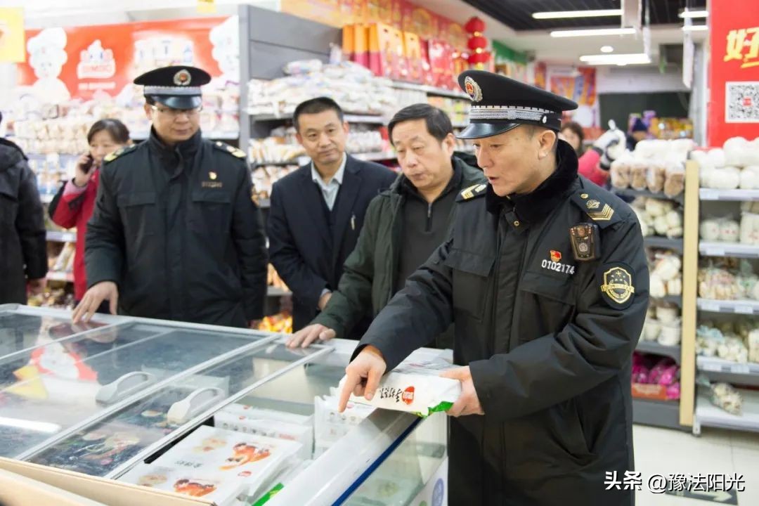 私自印刷公安温馨提示犯法吗,私自贴警告标志是否违法