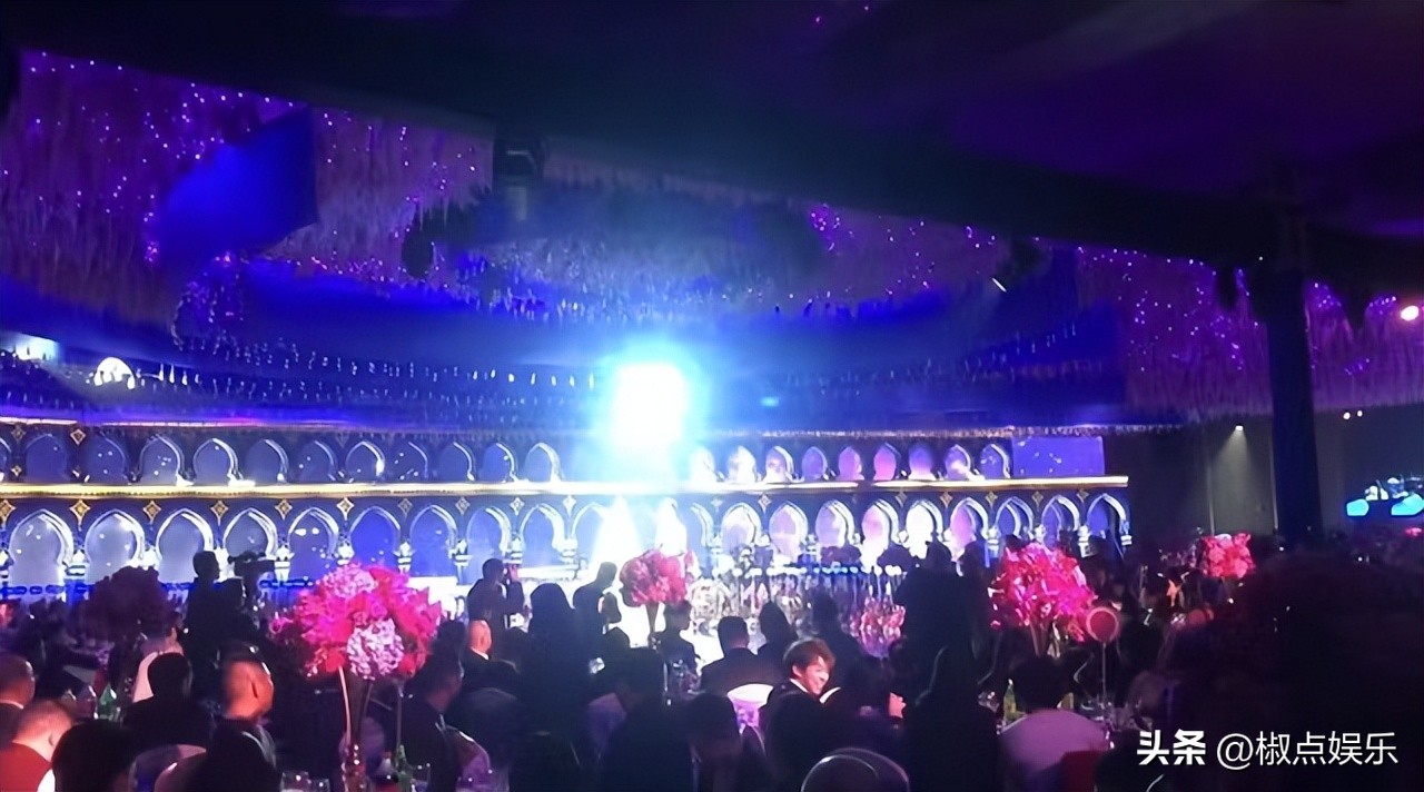 特步公主与七匹狼太子订婚！郎才女貌相当般配，岳父喊话多扶持