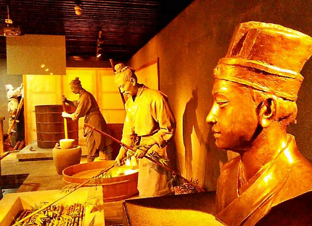 我国东汉时期的蔡伦发明了造纸术,我国蔡伦发明的造纸术方法和视频