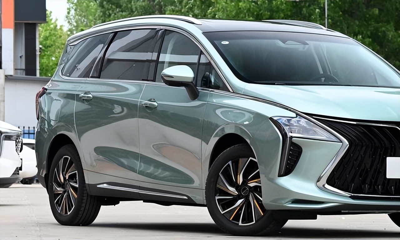 15万没要GL8提了风行游艇，开了520公里，老司机一肚子话要说