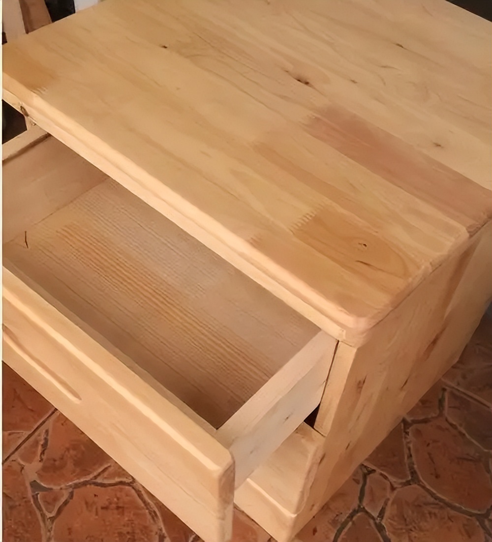 实木拼接的好还是整板好,实木拼接好还是整块好