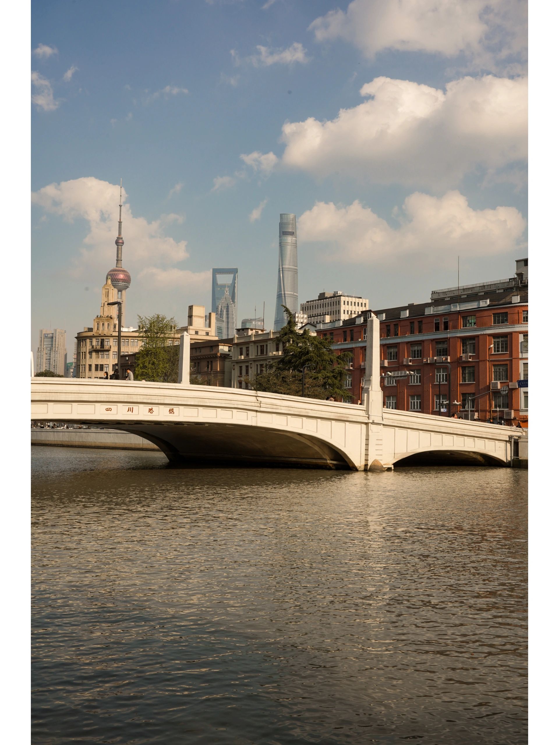 一天逛完最经典的上海，从梧桐区到外滩||