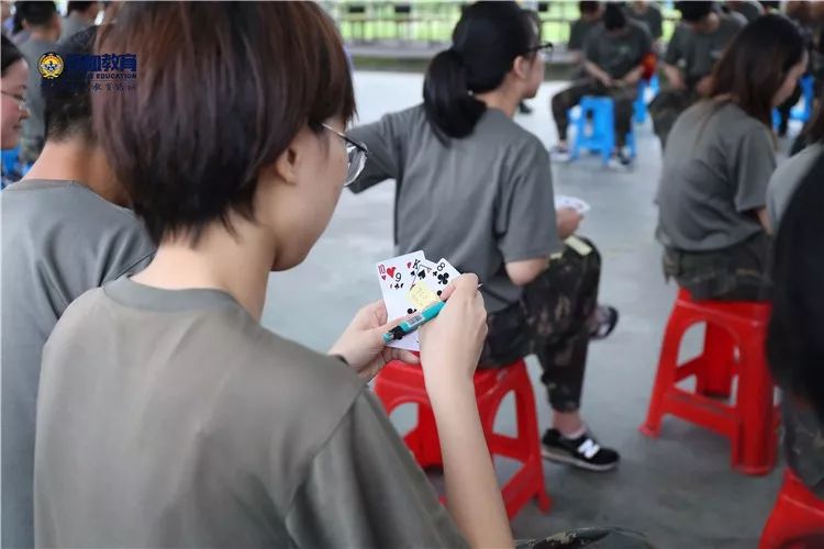 值得去的团建拓展推荐,团建最火的十个优雅项目