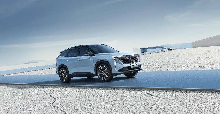 试驾吉利博越l2023款最高配,吉利博越l2023款燃油版2.0t试驾