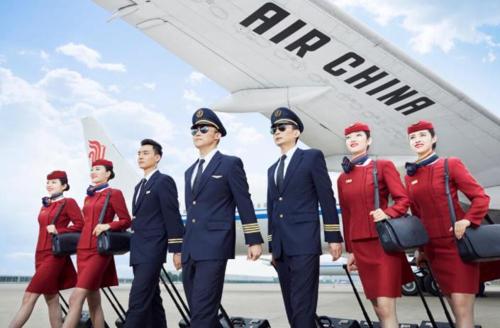 青岛航空空姐面试全过程,空乘面试排队青岛