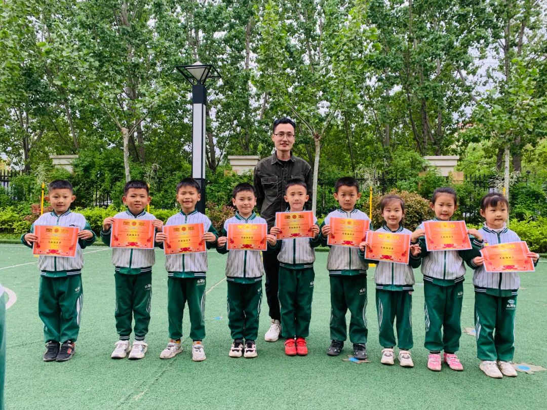 足够精彩足球赛,足够精彩幼儿足球嘉年华