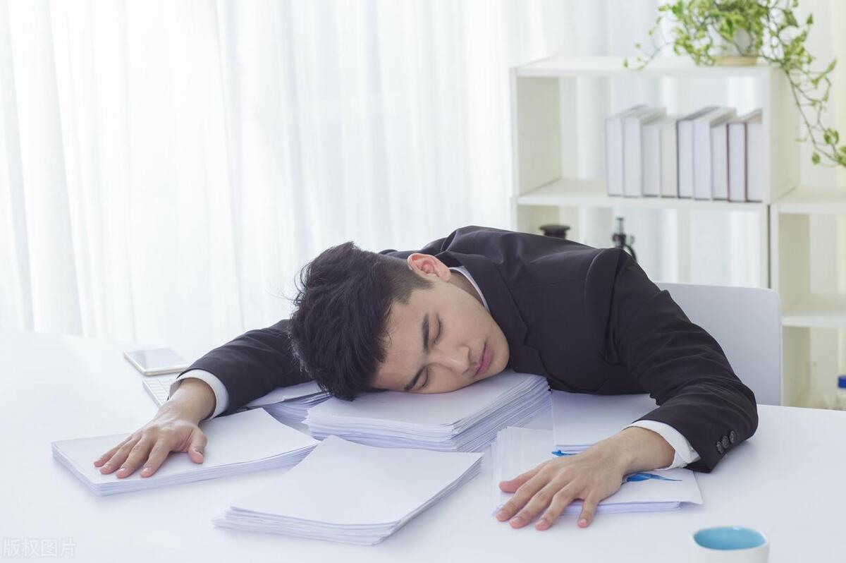 电话销售的工作靠谱吗无底薪,底薪4000加五险一金还会再扣吗