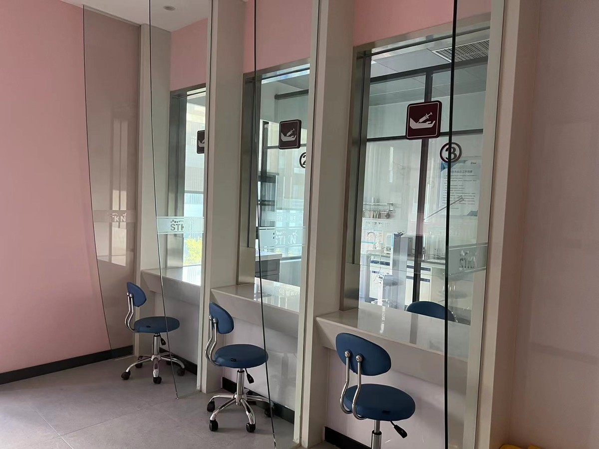 河南省医药信息学会赴尚泰科诺开展“百会链千企”科技服务活动