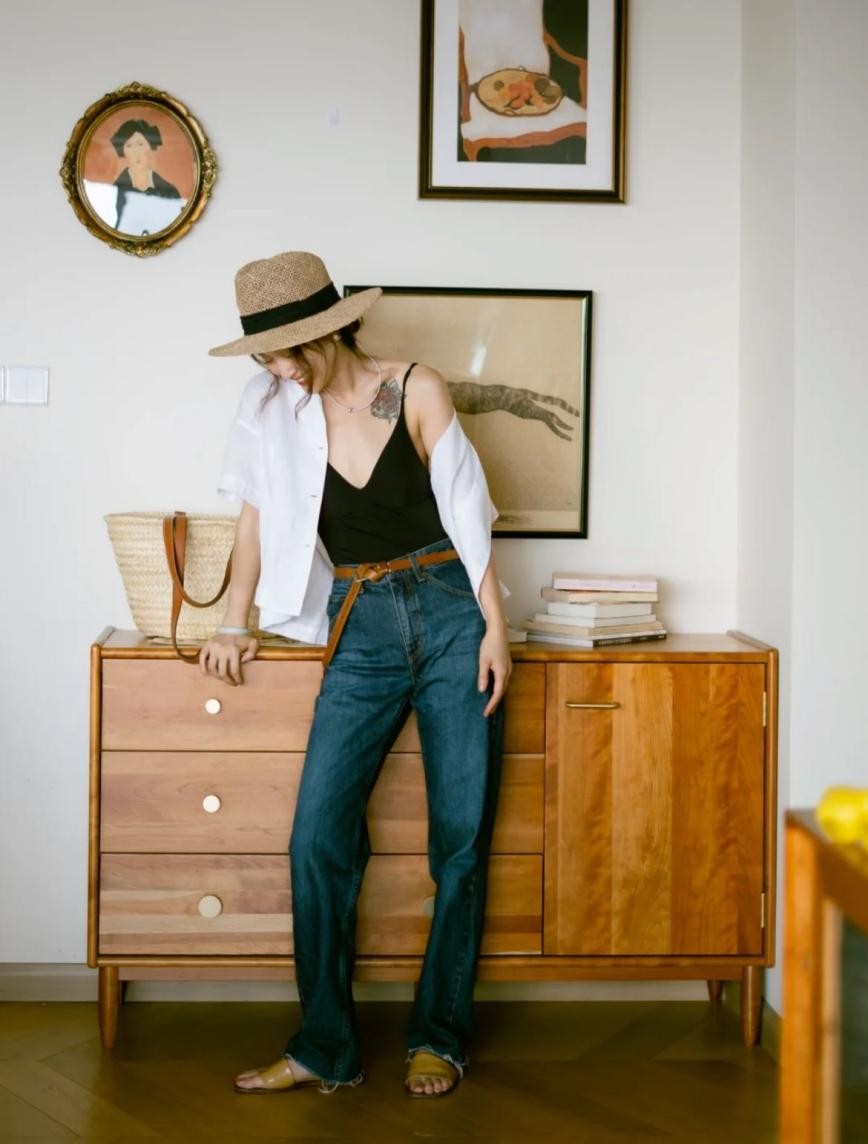 泳衣外穿露腰风格,泳衣外穿是今年夏天的新潮流