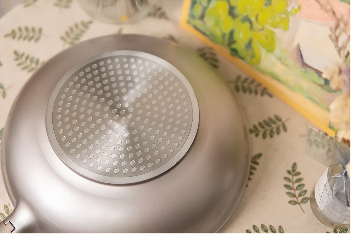 九阳大磨王爆炒不粘锅试用评价,九阳大磨王与小磨王爆炒锅区别