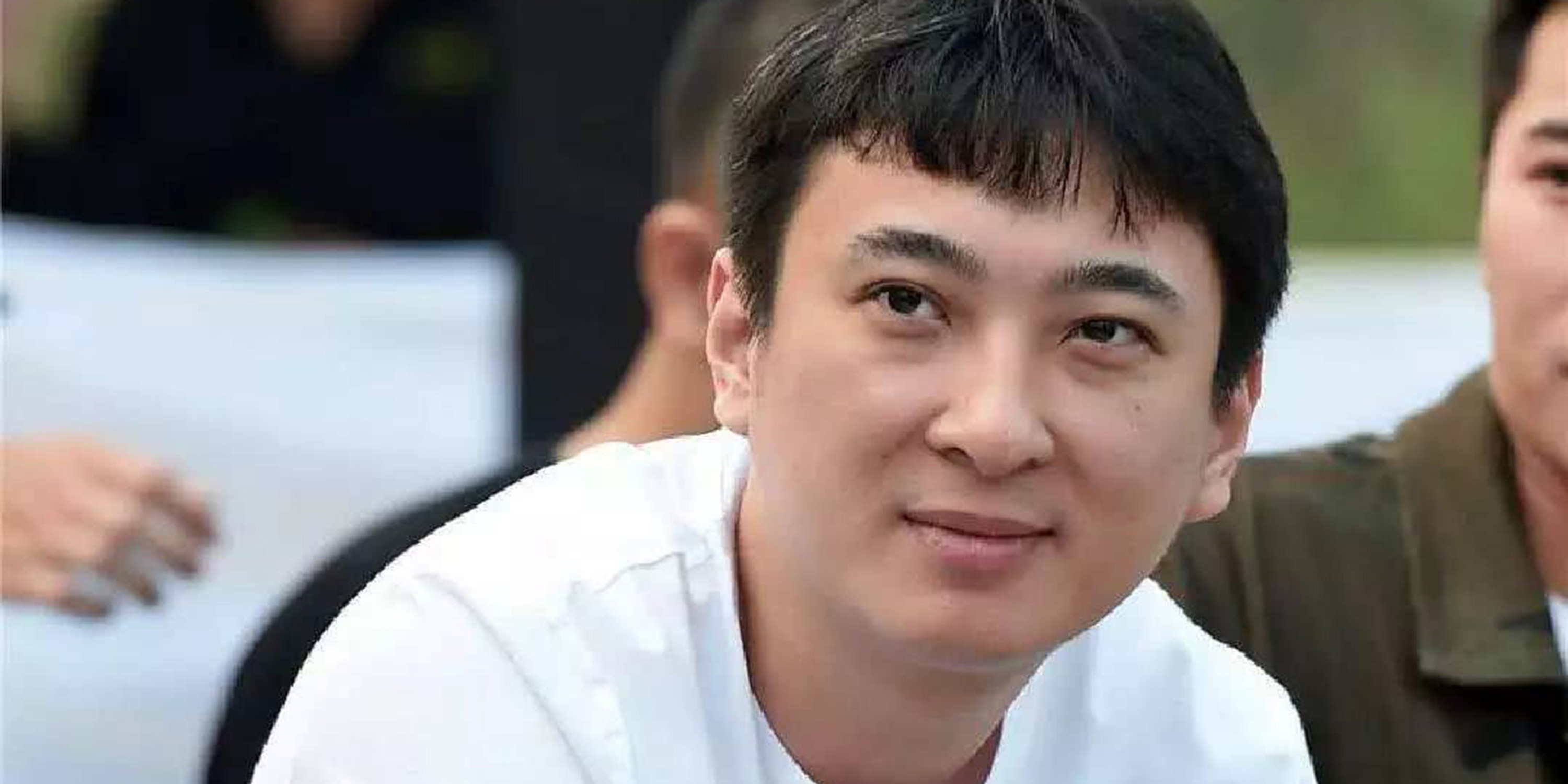 王思聪谈王健林现状,王健林4000亿负债怎么回事