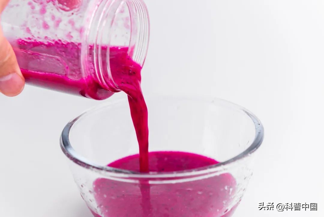 每天吃1个火龙果，身体会有什么变化？大便会顺畅？尿液会变红？