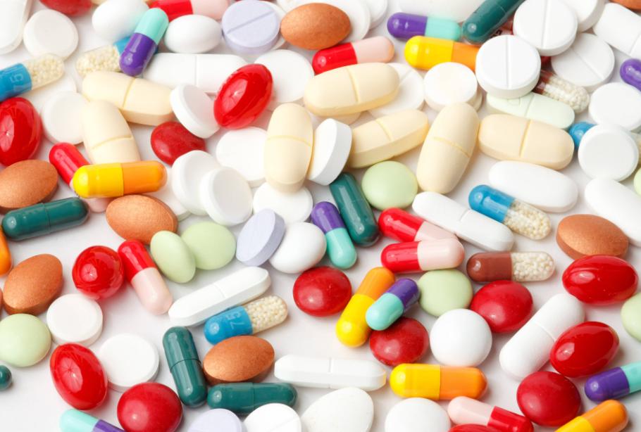 这3种药长期服用很伤胃,这三种药很伤肾提醒建议不要多用